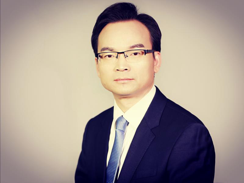 (稿件是陕西自贸区三周年合作的内容,由尉逸超老师采访,其中涉及了陕西自贸试验区内容,提到了西安,是从自贸试验区整体来为陕西自贸试验区发展提供建议。 文中“接受国际在线采访”,是由尉逸超老师修改)【A】对外经济贸易大学中国WTO研究院院长屠新泉:让自贸试验区成为中国与他国经济体系的“融合剂”